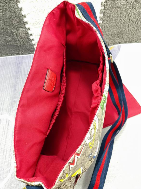 Gucci  42x30x15cm CX 11 (5)